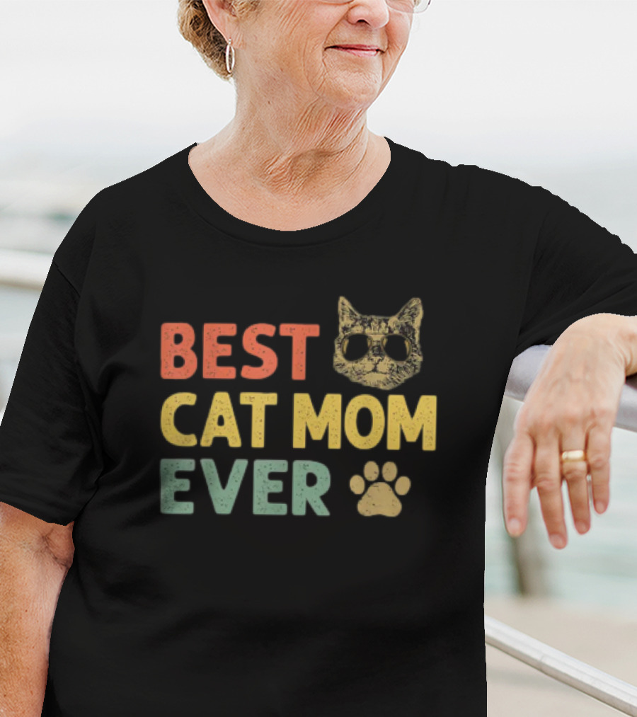 Best Cat Mom Ever Vintage Cat With Sunglasses And Paw Prints T-Shirt