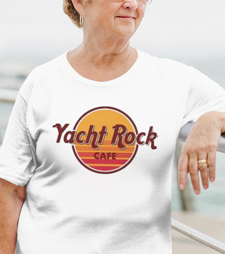 Yacht Rock Cafe Retro Sunset Circle T-Shirt