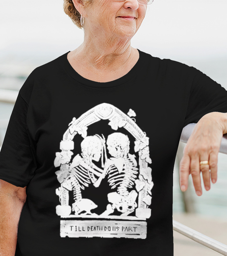 Till Death Do Us Part Skeleton Gothic Arch Motif T-Shirt