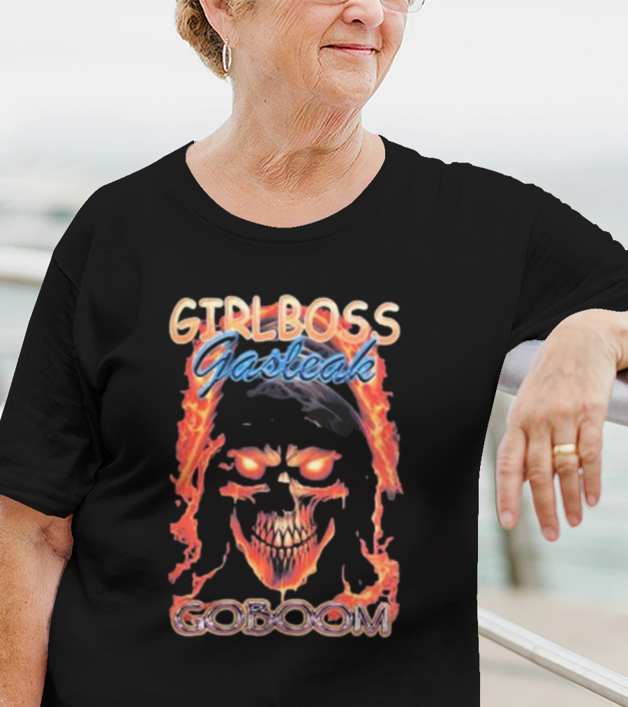 GIRLBOSS GASTEAK FIRE SKULL GOBOOM T-Shirt
