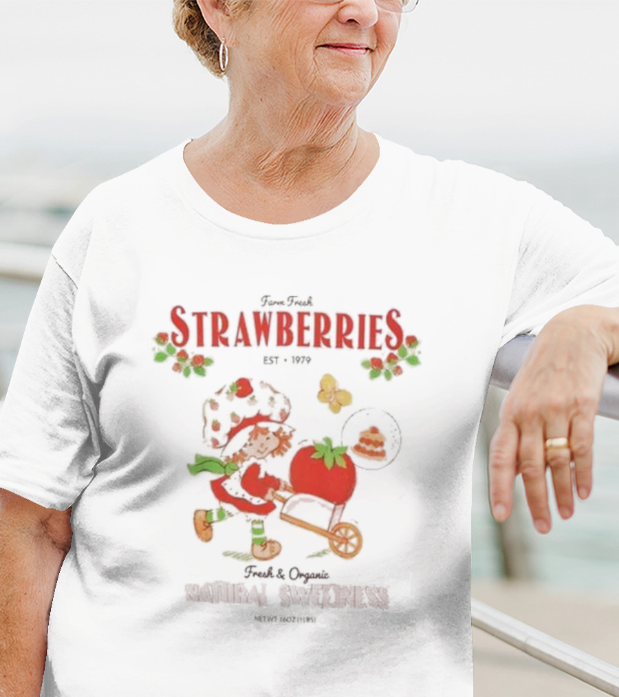 Fresh Strawberries Est 1979 Strawberry Shortcake Fresh And Organic Natural Sweetness T-Shirt
