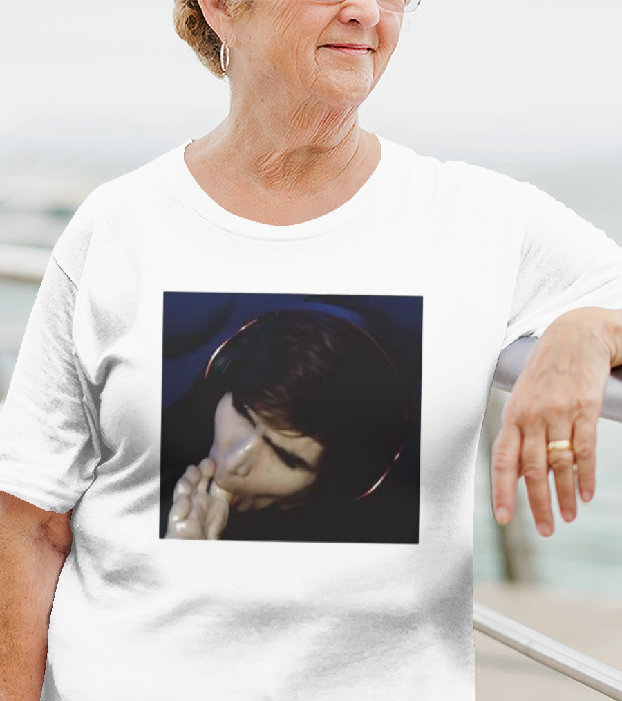 Streamer Damon Fizzy Toe Sucking Image With Headphones T-Shirt