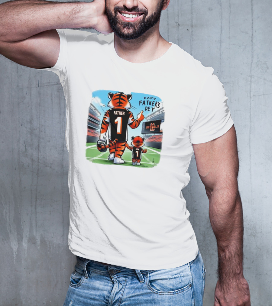 Cincinnati Bengals Mascot Father Son Happy Father’s Day T-Shirt