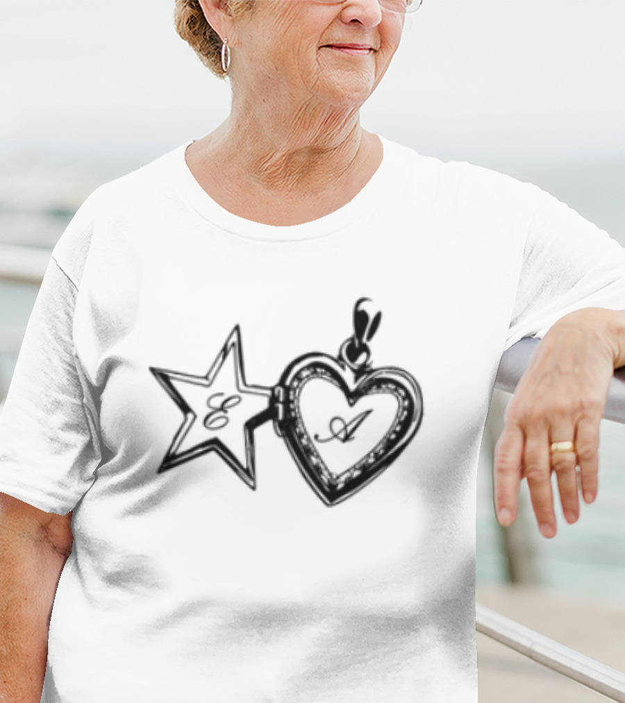 Eileen Alister The Locket Heart And Star Charm T-Shirt