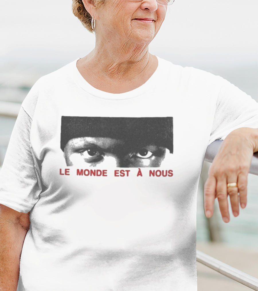 Le Monde Est A Nous Scrt Eyes Mysterious Gaze Beanie Style T-Shirt