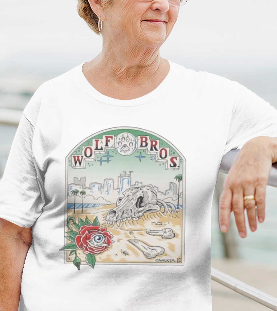 Wolf Bros Skull And Rose Beach Scene Ft Lauderdale Florida T-Shirt
