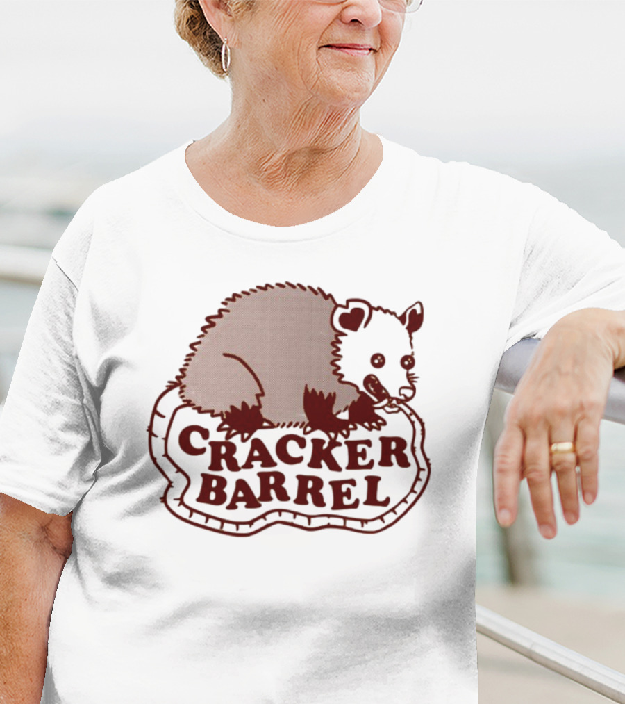 Cracker Barrel Possum Vintage Style Logo T-Shirt