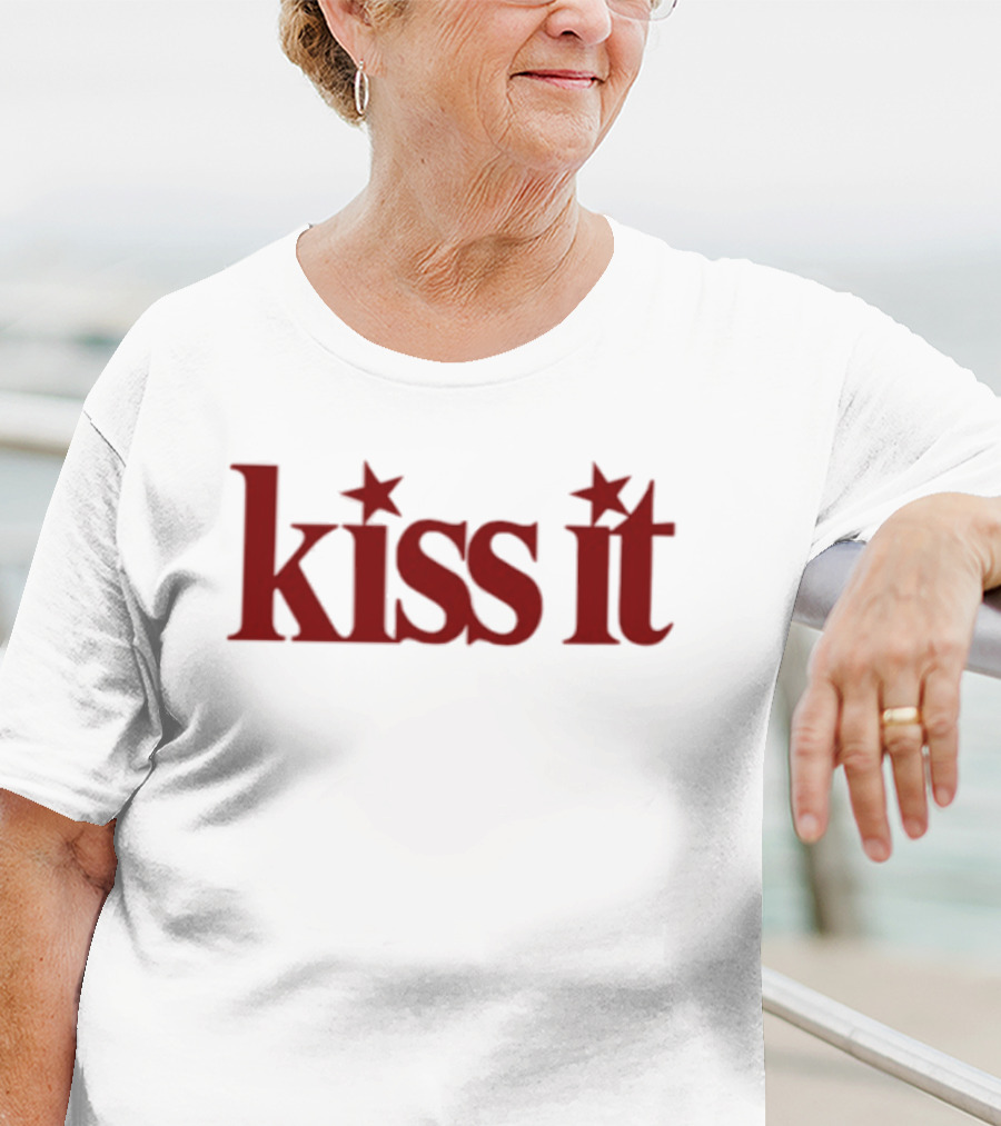Renee Rapp Kiss It Starry Red Text T-Shirt