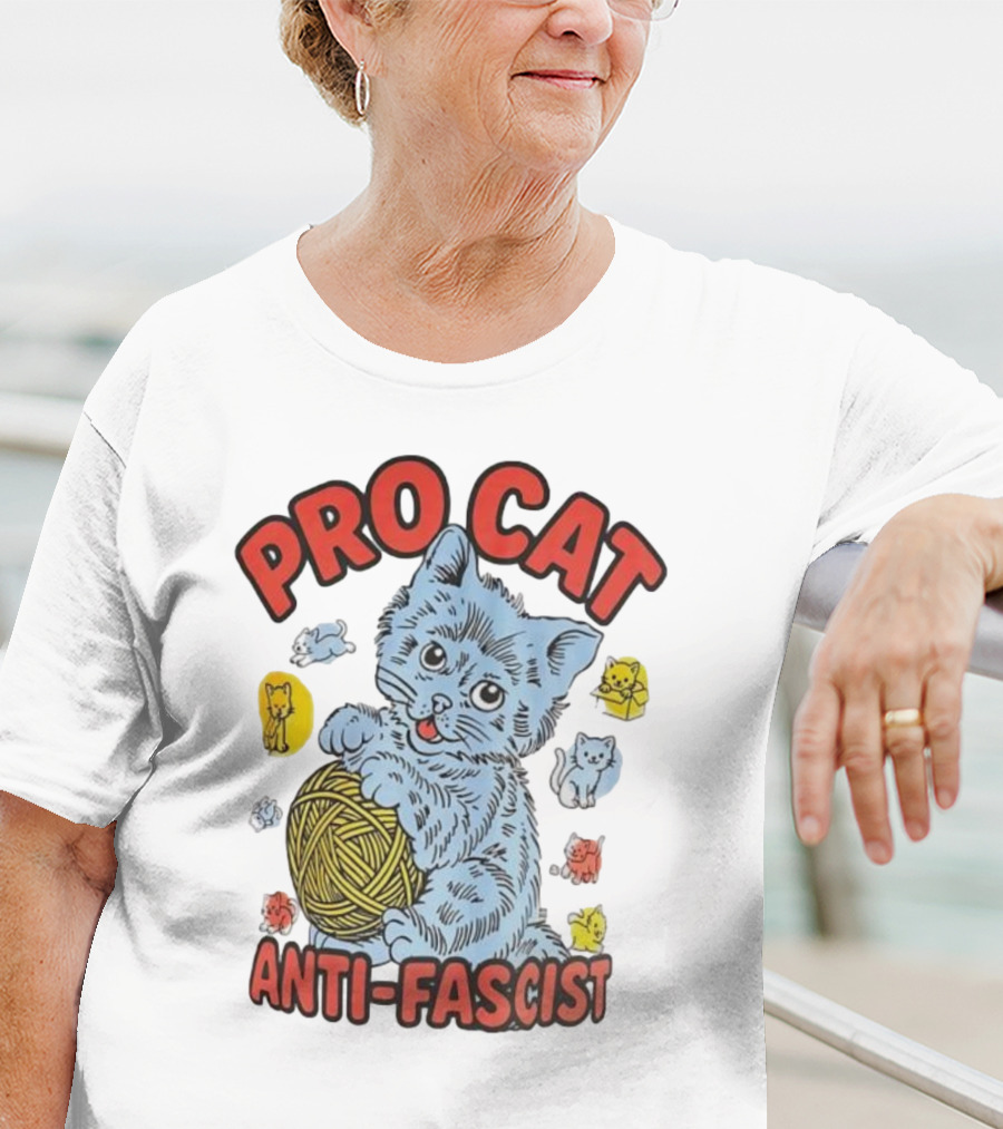 Pro Cat Anti Fascist Cat Ball Of Yarn With Cute Kittens T-Shirt