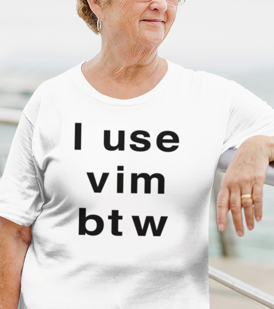 I Use Vim Btw Minimalist Text Design T-Shirt