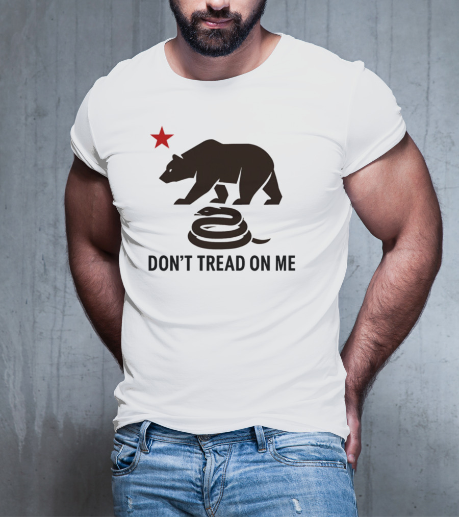 California Bear Tyrant King Don't Tread On Me Symbol With Star And Snake T-Shirt