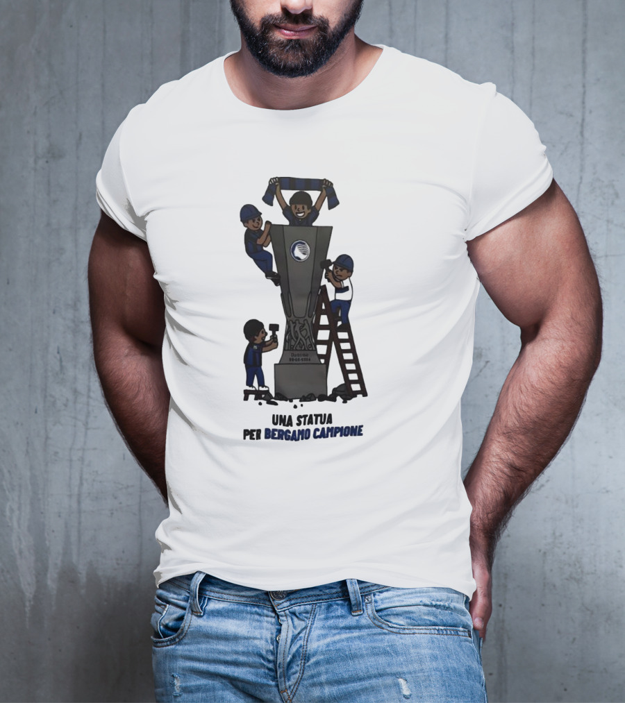 Dublino 22 05 2024 Europa League Cup Una Statua Per Bergamo Campione T-Shirt