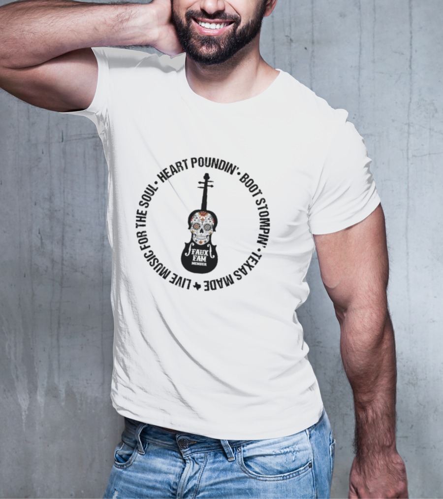 Kin Faux Heart Poundin Boot Stompin Guitar Pick Design T-Shirt
