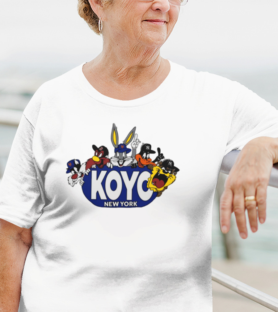 Koyo New York Looney Tunes Bugs Daffy Sylvester Taz Foghorn Baseball Yankees Mets T-Shirt
