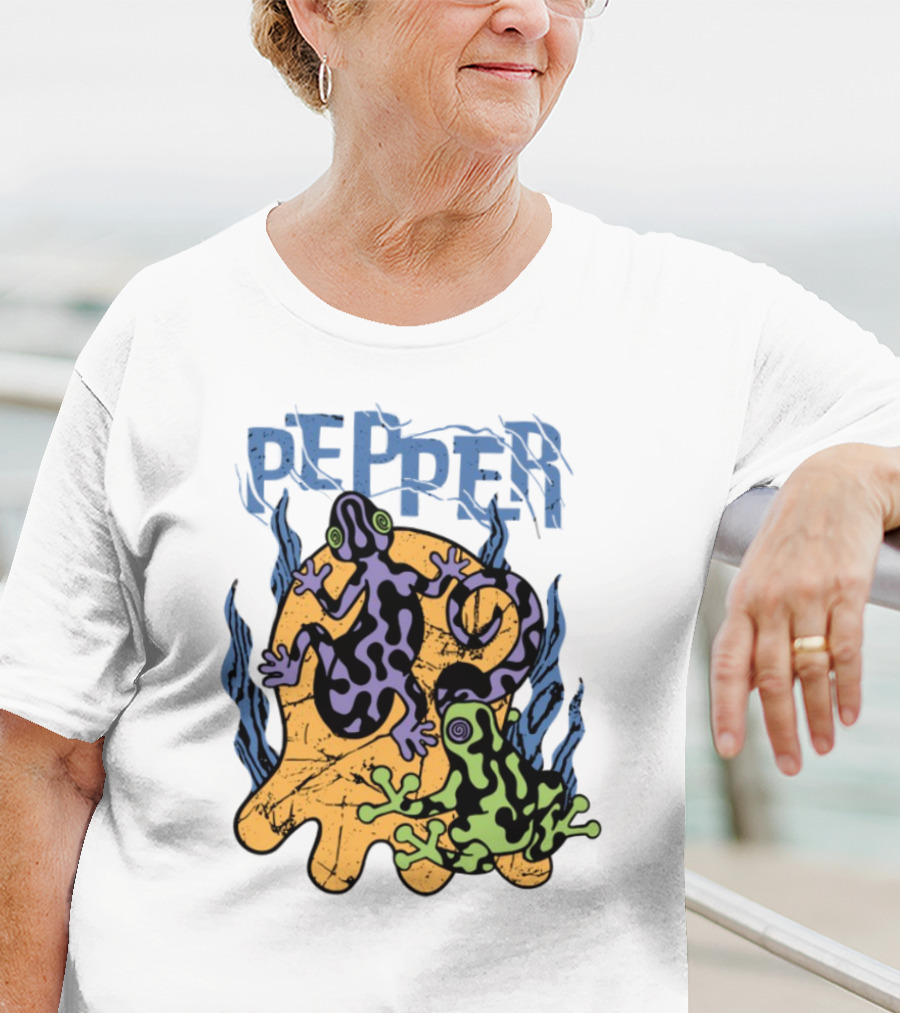 Pepper Skullconut Amphibians Psychedelic Frogs Graphic T-Shirt