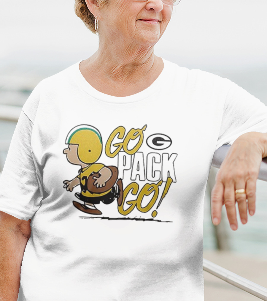 Green Bay Packers Peanuts Snoopy Go Pack Go Winter Cartoon Football T-Shirt