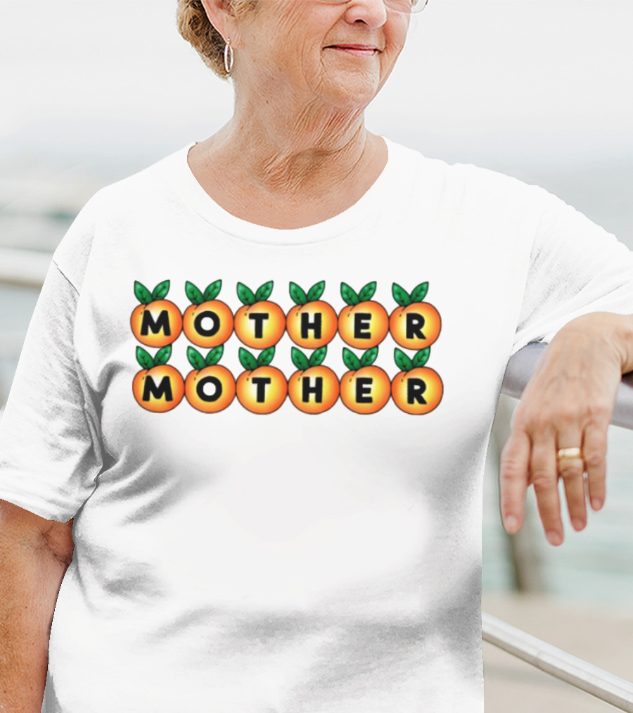 Mother Mother Peach Design Pattern T-Shirt