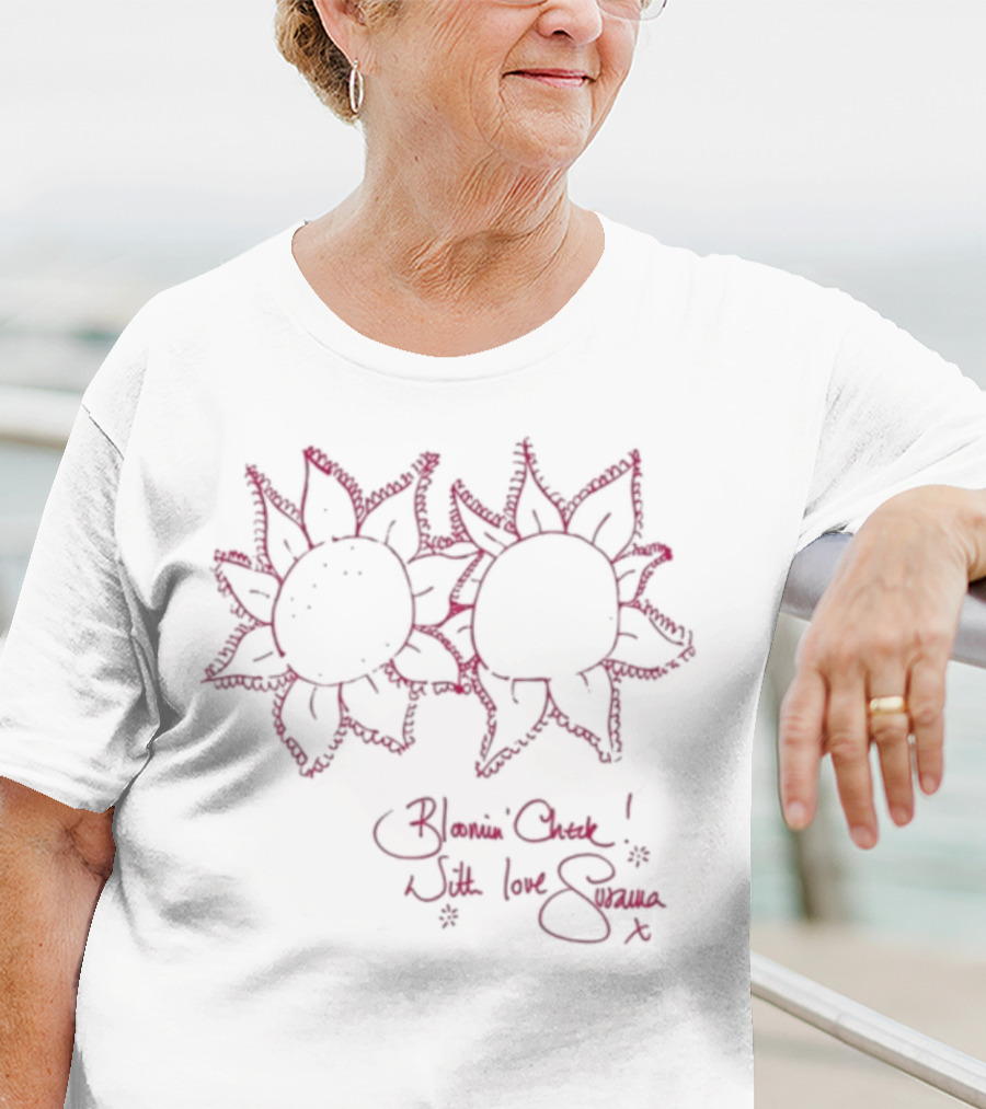 Bloomin’ Check Sitt Love Susanna T-Shirt