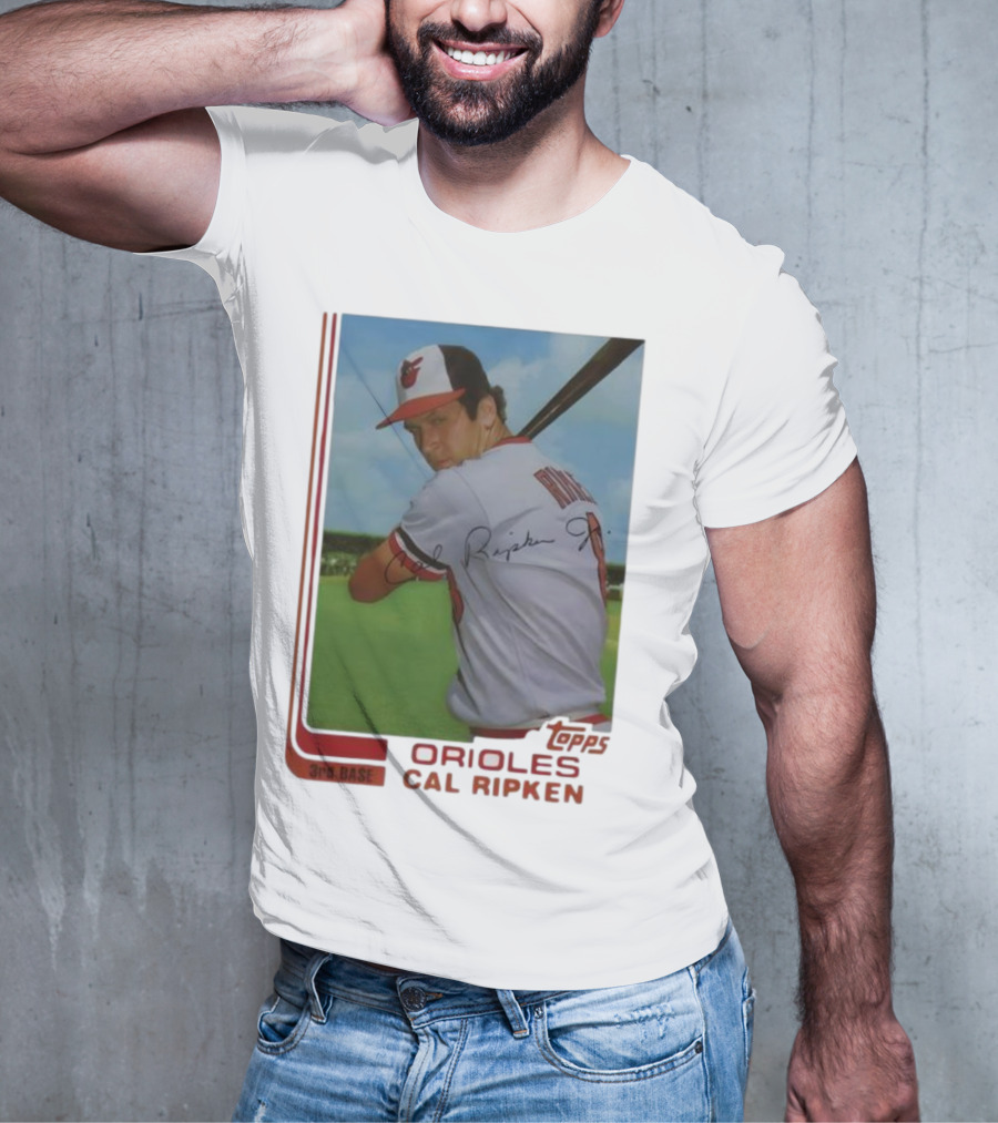 Cal Ripken Jr. Baltimore Orioles Baseball Card Topps MLB Signature Player T-Shirt