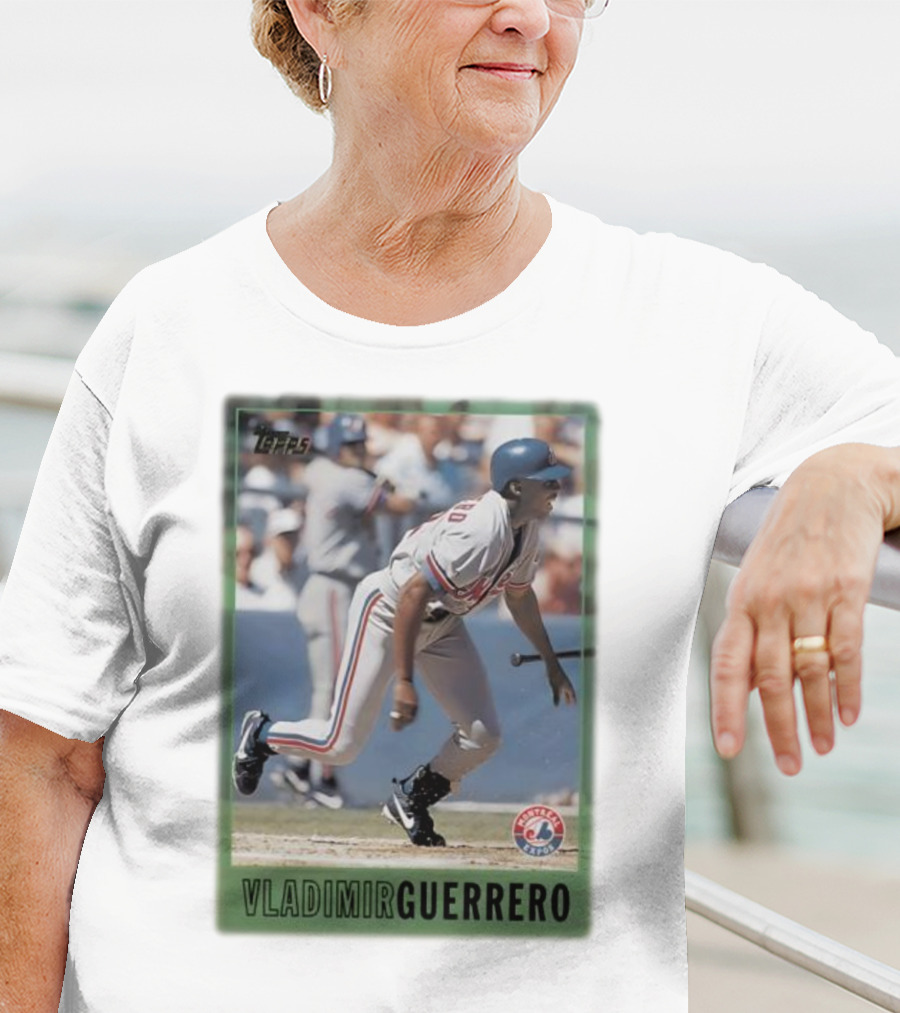 Montreal Expos Vladimir Guerrero MLB Topps Baseball Card T-Shirt
