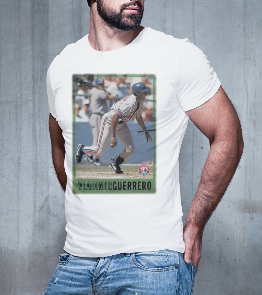 Montreal Expos Vladimir Guerrero MLB Topps Baseball Card T-Shirt