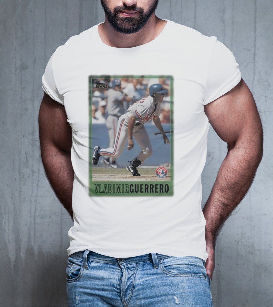 Montreal Expos Vladimir Guerrero MLB Topps Baseball Card T-Shirt