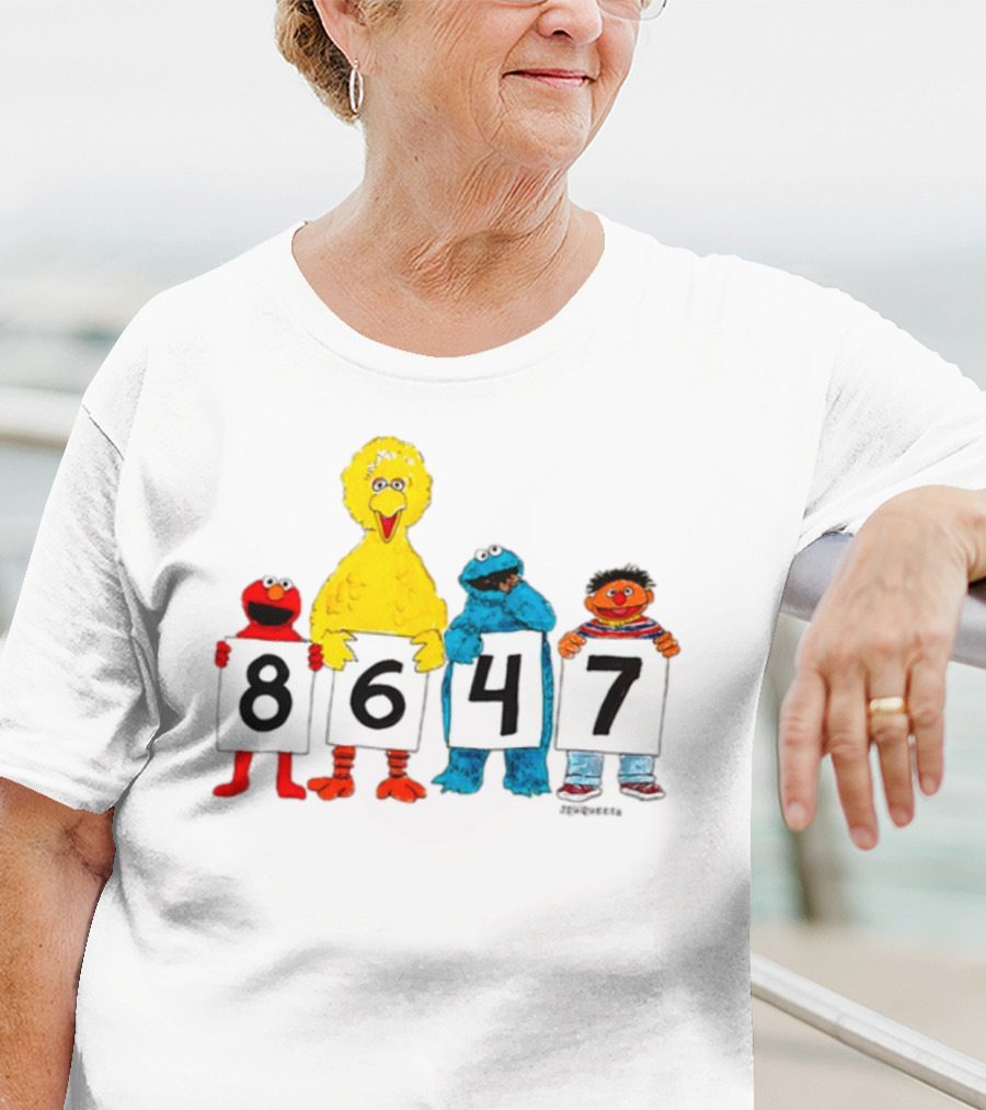 8647 Sesame Street Elmo Big Bird Cookie Monster Ernie T-Shirt