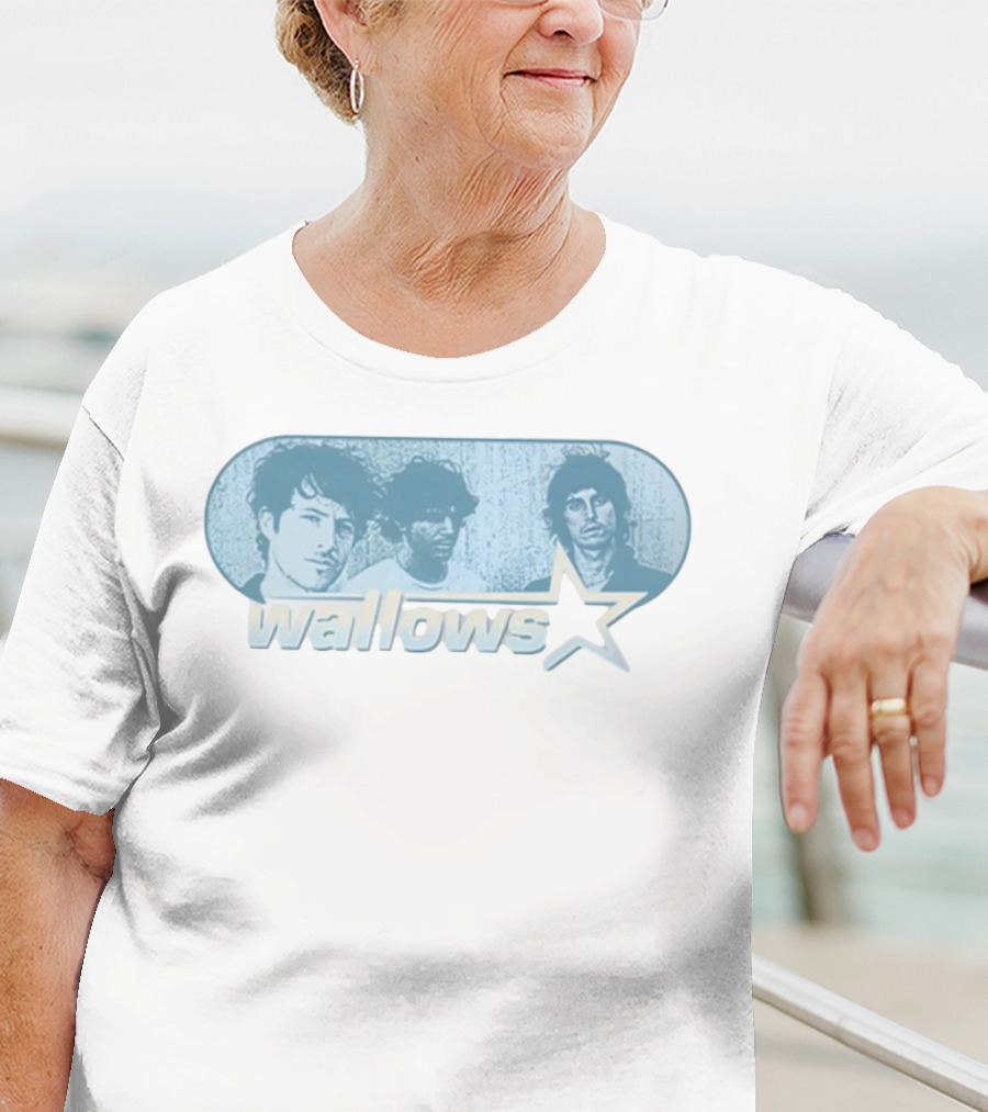 Wallows Band Star Photo Blue Oval Design T-Shirt