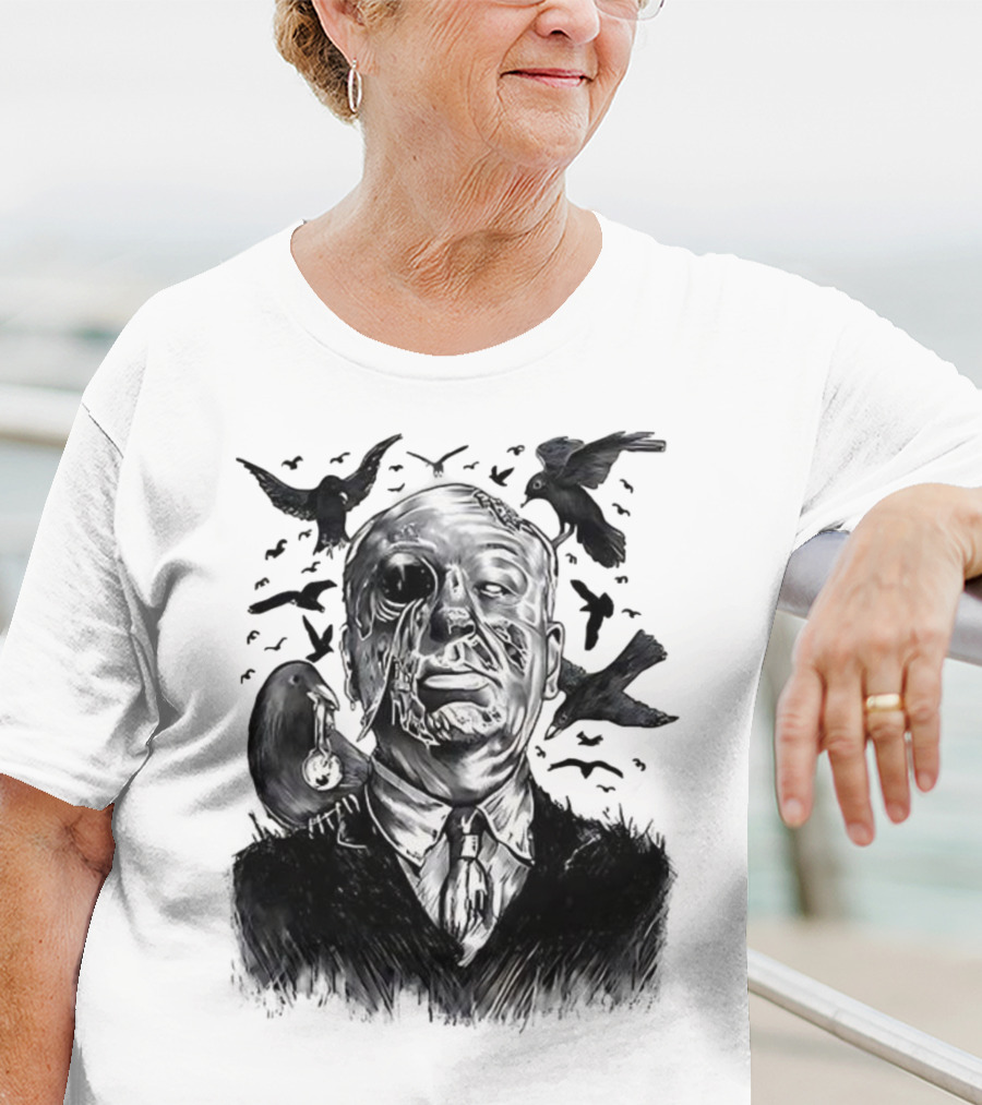 Alfred Hitchcock Birds Attack Horror Halloween Spooky Design T-Shirt