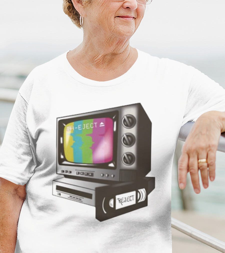 Sh-Eject Retro TV VHS Eject Design T-Shirt