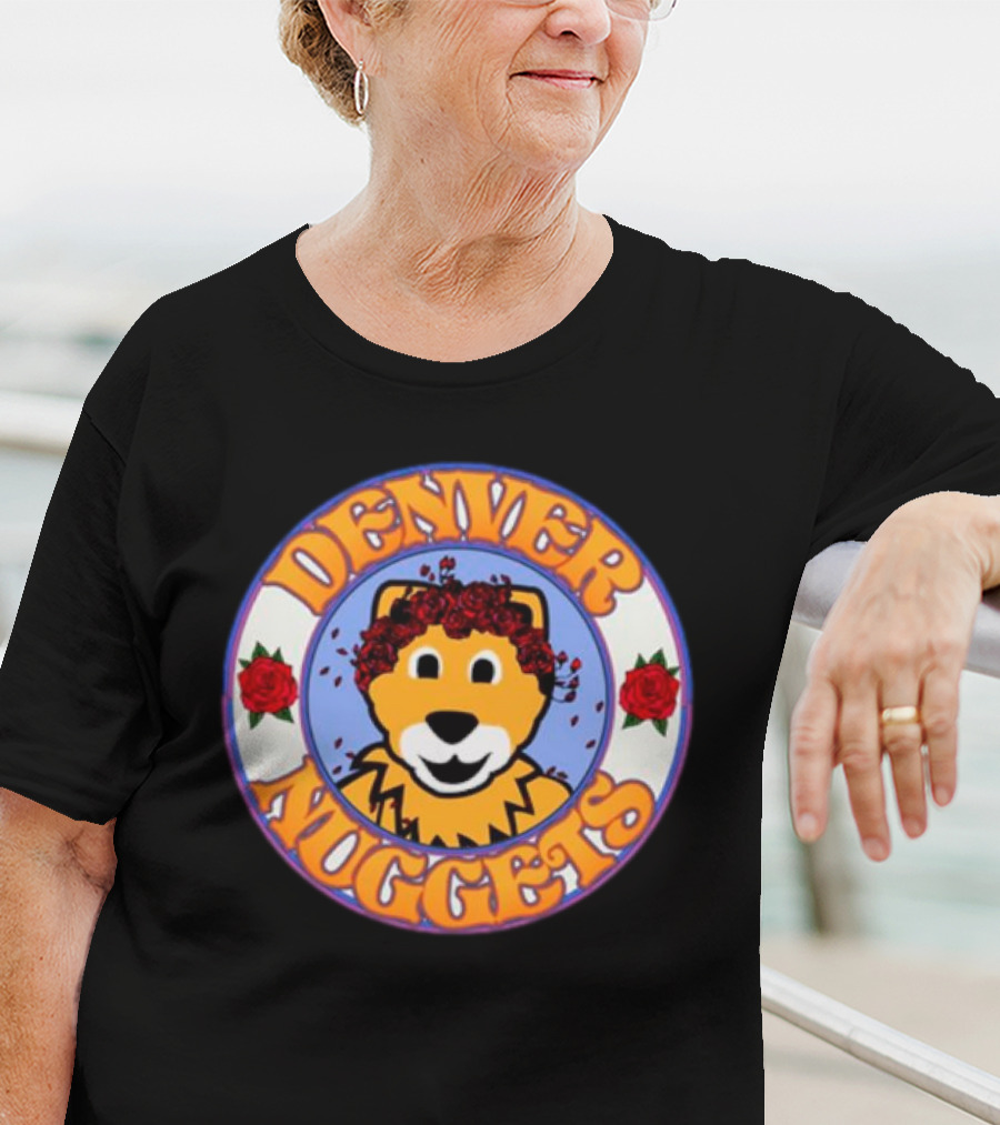 Denver Nuggets Bear Head Surrounded By Red Roses T-Shirt