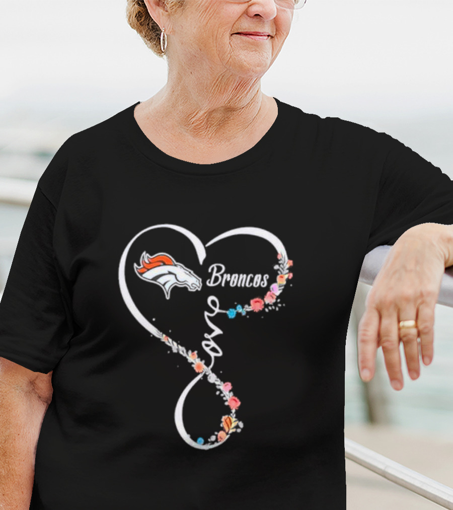 Denver Broncos Floral Heart Love T-Shirt