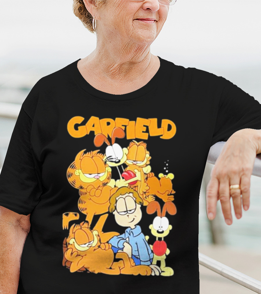 Garfield And Friends Group Character T-Shirt