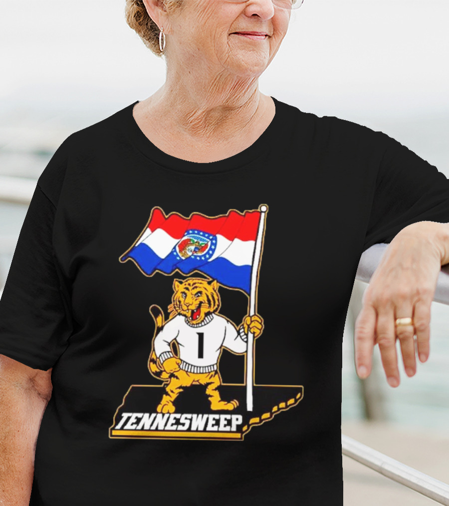 Missouri Tigers Tennesweep Flag Victory T-Shirt
