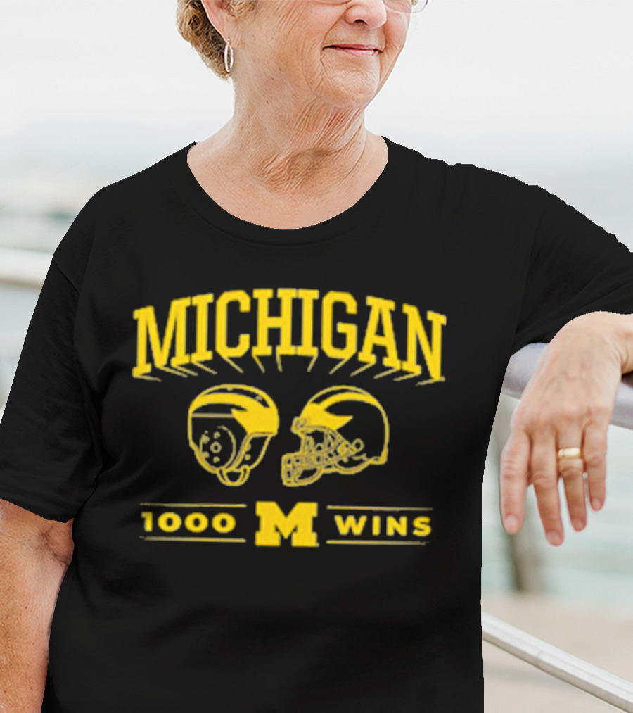 Michigan 1000 Wins Football Helmet M T-Shirt