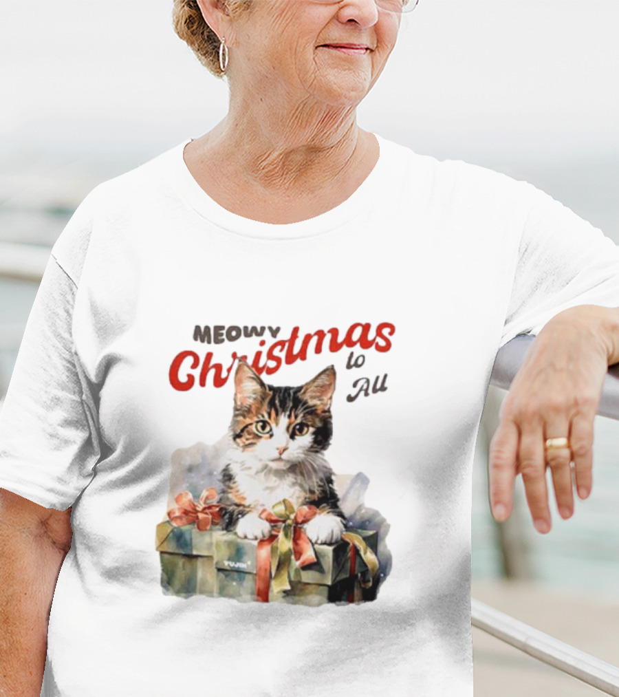 Meowy Christmas To All Cat In Gift Box T-Shirt