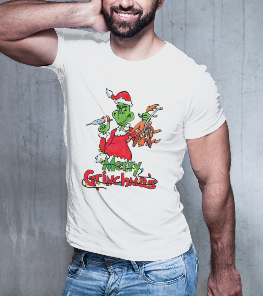 Merry Grinchmas Nurse Christmas Grinch With Syringe And Reindeer Dog T-Shirt