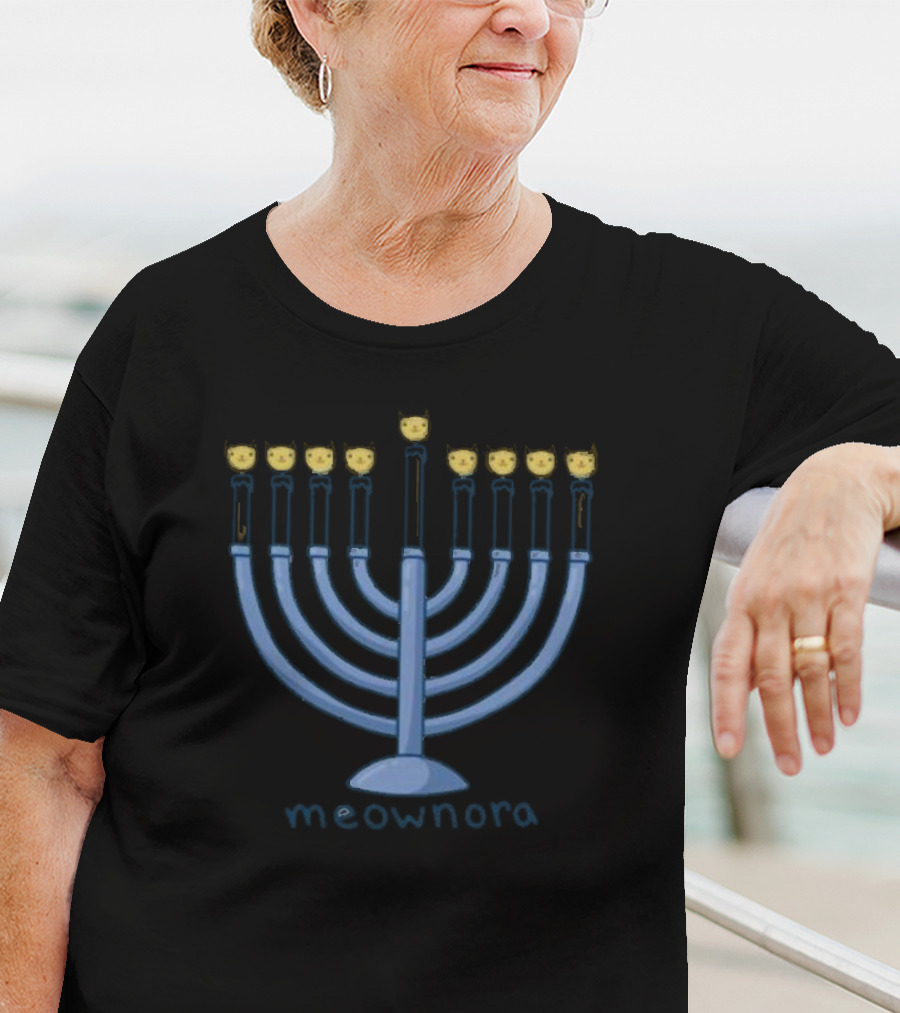 Meownora Cat Menorah Hanukkah Candles T-Shirt