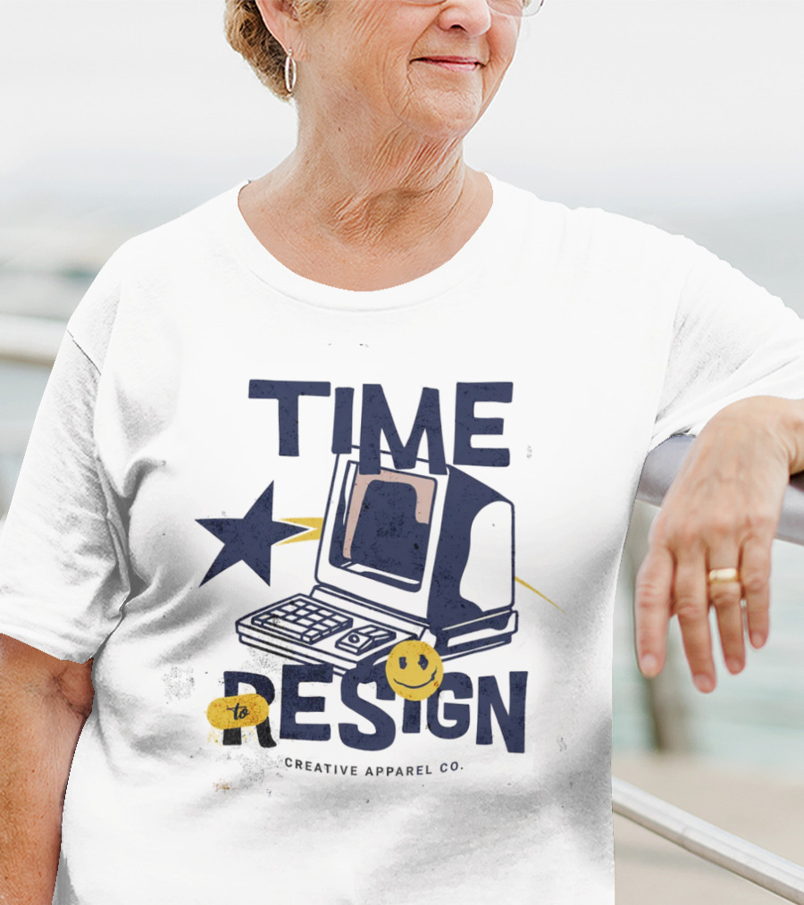 Time To Resign Vintage Computer Smiley Creative Apparel Co T-Shirt