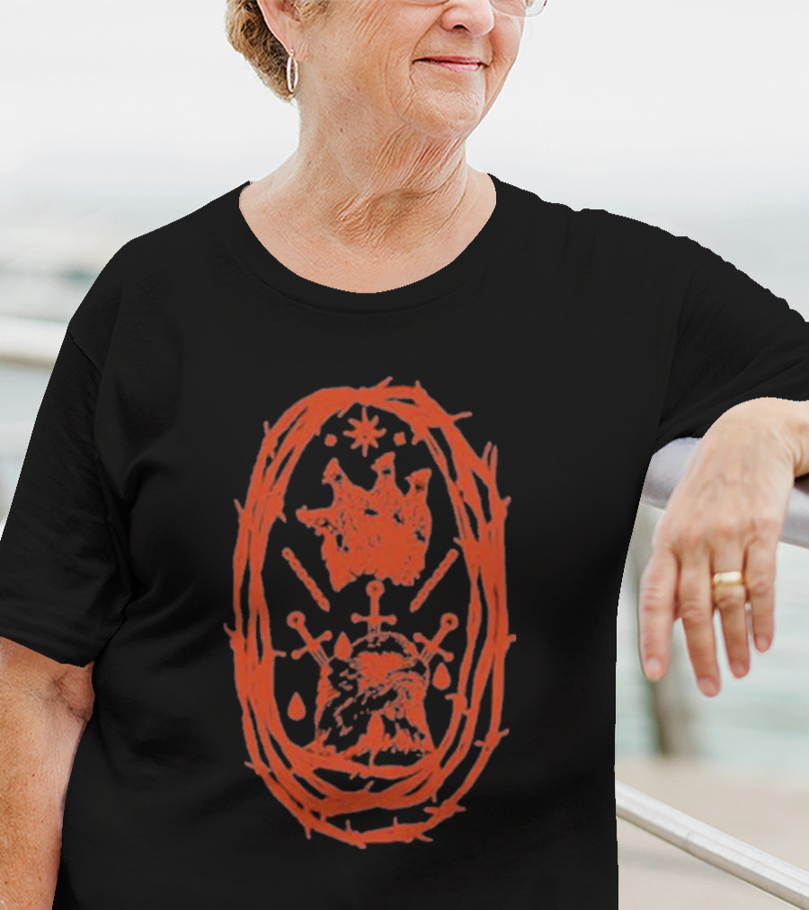 Ideologie Not Your Empire Crown Star Sword Motif T-Shirt