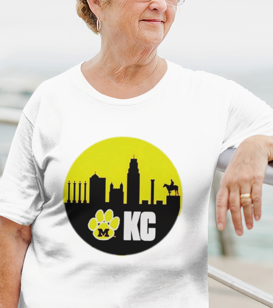 Missouri Tigers Mizzou Kansas City KC Skyline Paw T-Shirt