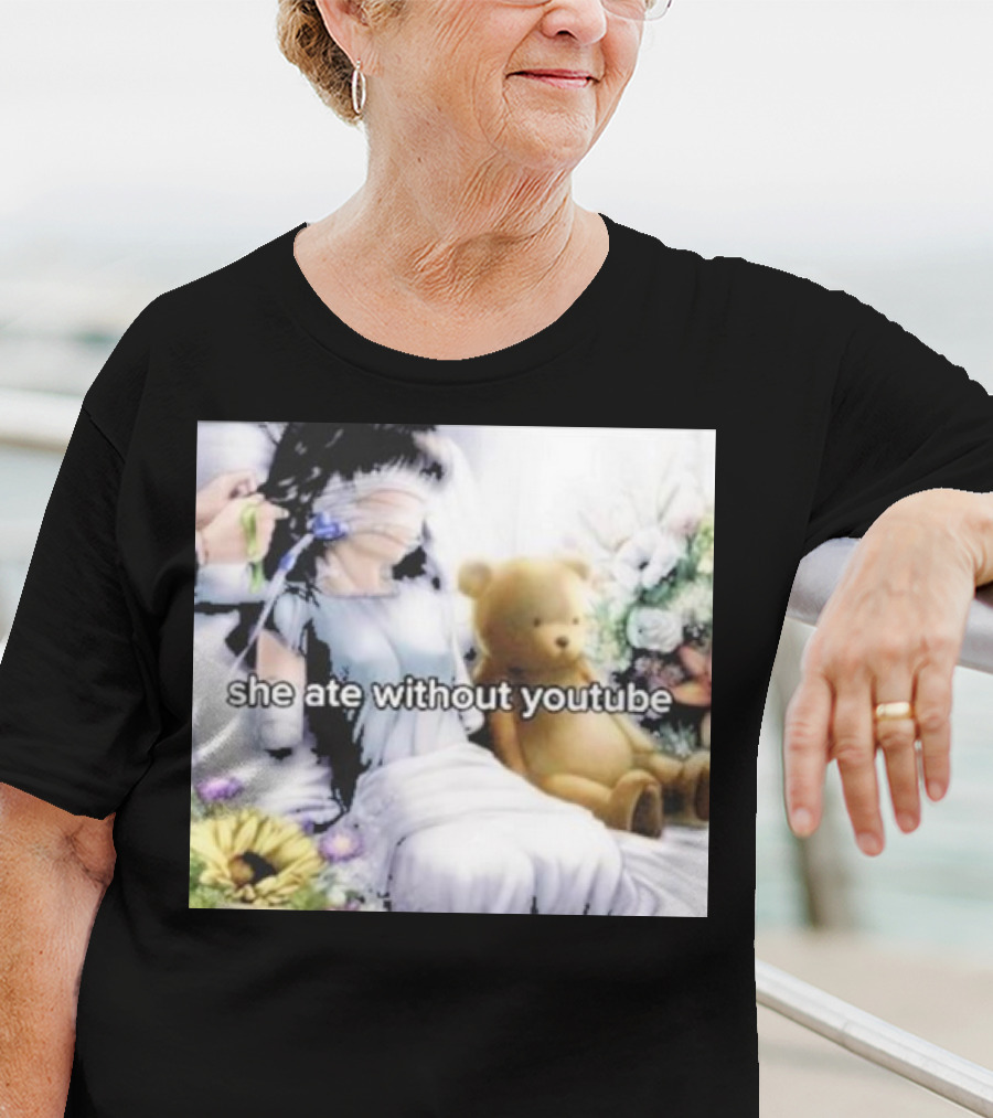 She Ate Without YouTube Floral Teddy Bear Aesthetic T-Shirt