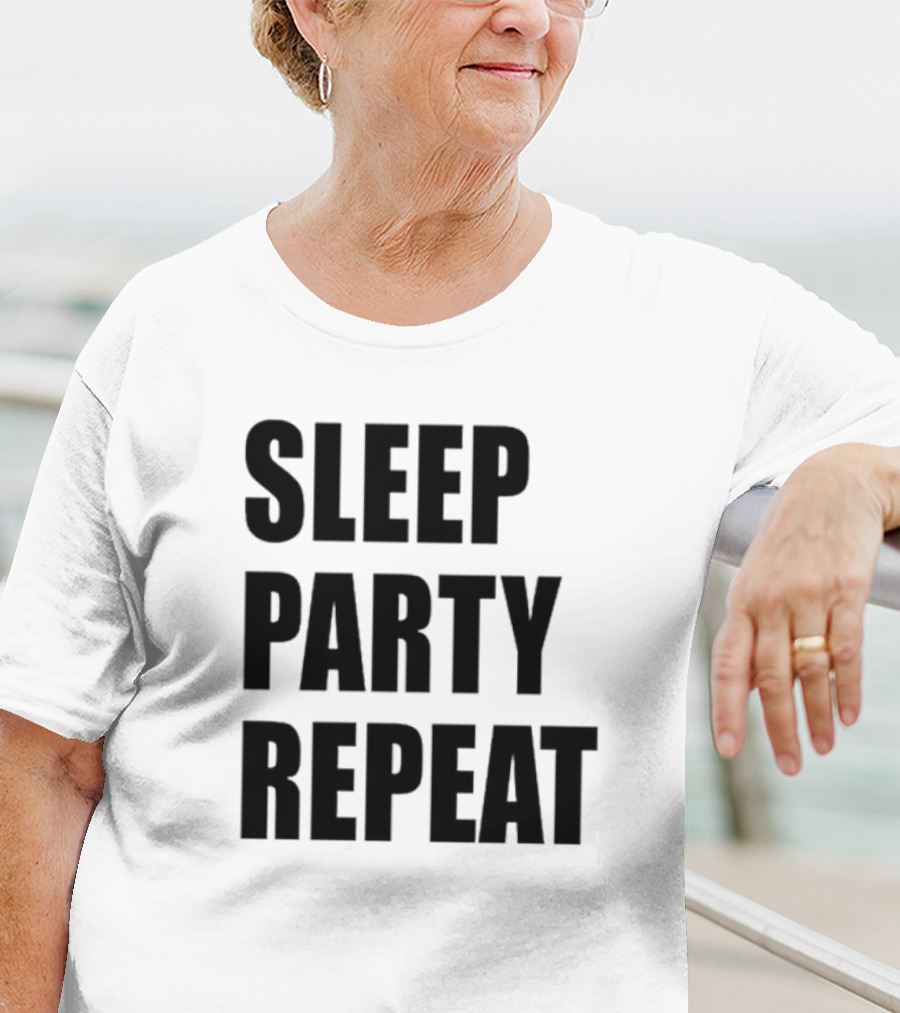 Sleep Party Repeat Slogan Black минималистичний дизайн T-Shirt