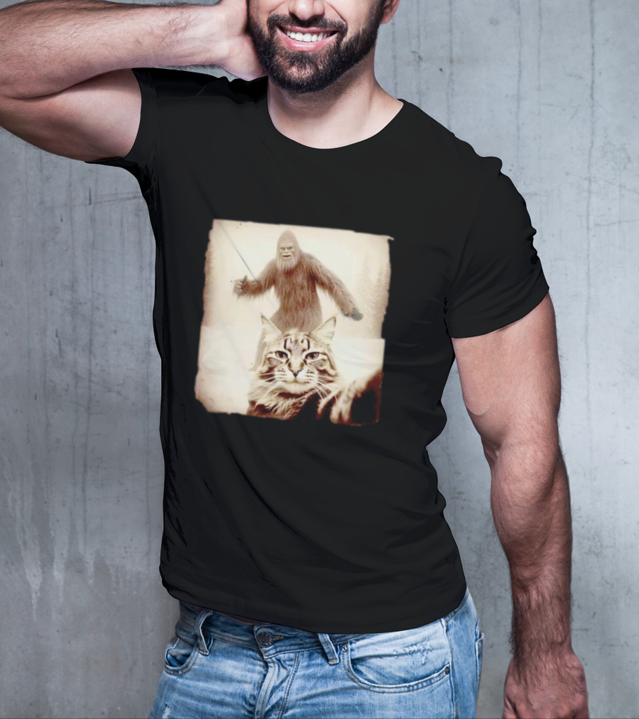 Cat Taking Selfie With Bigfoot In Snowy Forest Scene T-Shirt