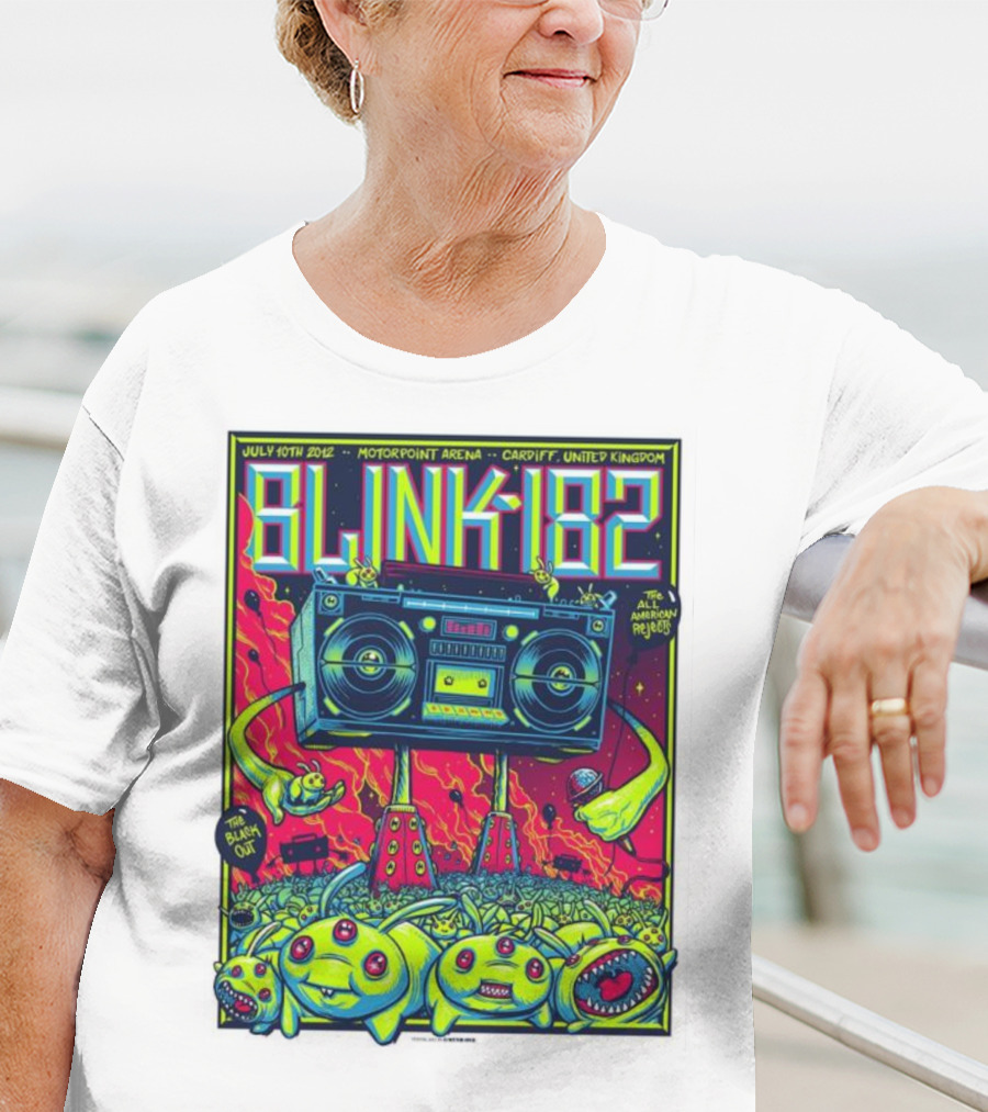 Blink-182 July 10th 2012 Motorpoint Arena Cardiff United Kingdom Boombox Alien Creature T-Shirt