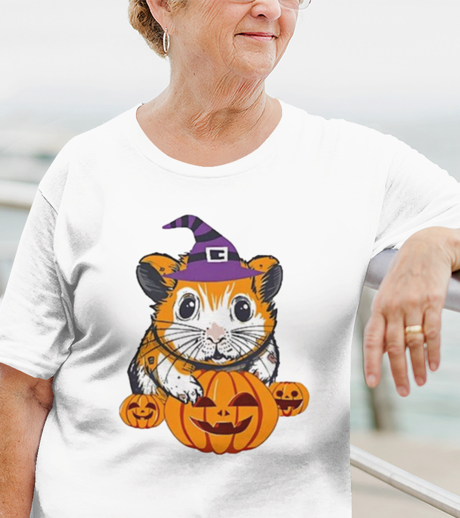 Halloween Guinea Pig With Witch Hat And Pumpkins T-Shirt