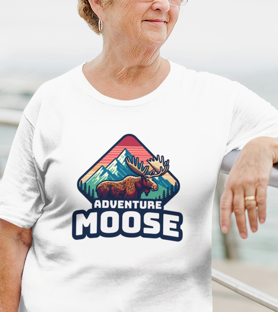 Adventure Moose Mountain Wilderness Retro Trekking T-Shirt