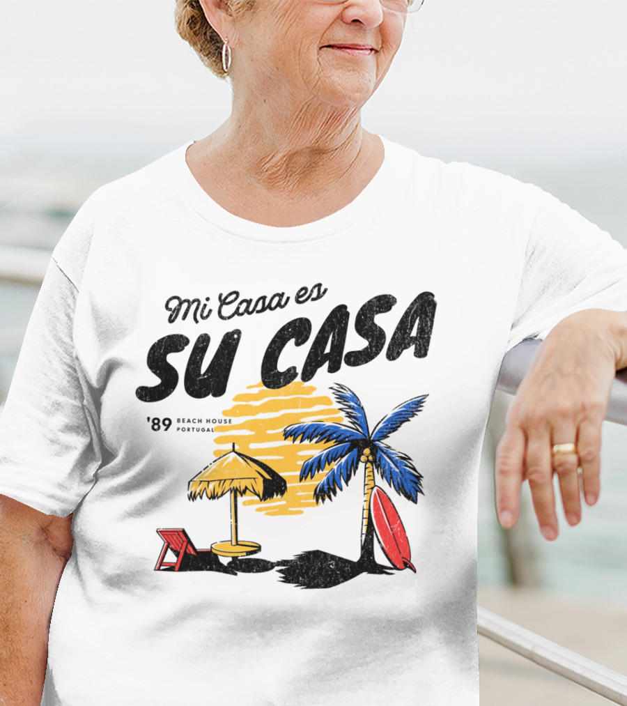 Mi Casa Es Su Casa '89 Beach House Portugal Palm Tree Umbrella Chair Surfboard T-Shirt