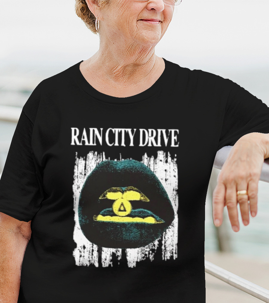 Rain City Drive Lips Neon Symbol T-Shirt