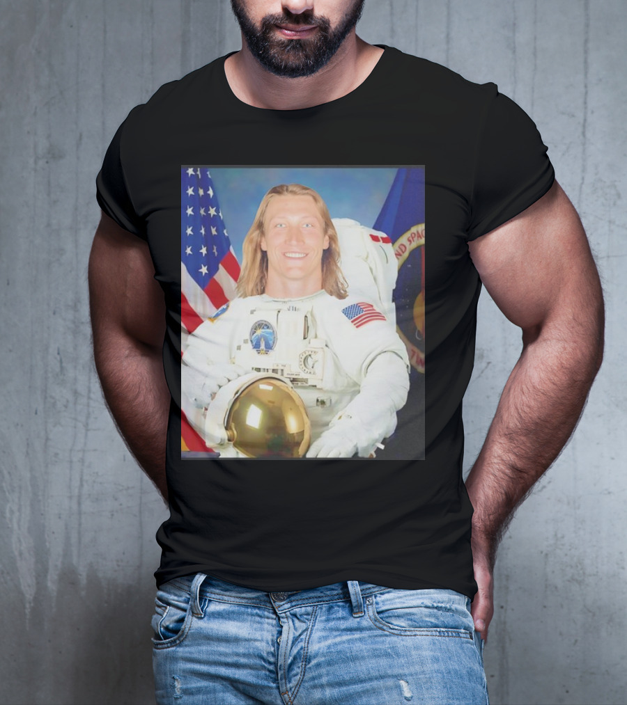 Trevor Lawrence Jacksonville Jaguars Win A Game Or Go To The Moon Astronaut USA Flag T-Shirt